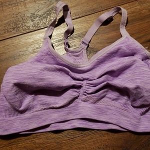 Light support sports bra